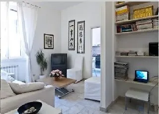 ** Otel Roman Holiday Apartment İtalya